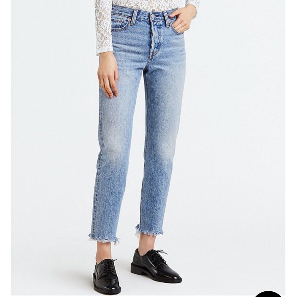 LEVI’S Wedgie Ankle Jean in Color Shut Up 26